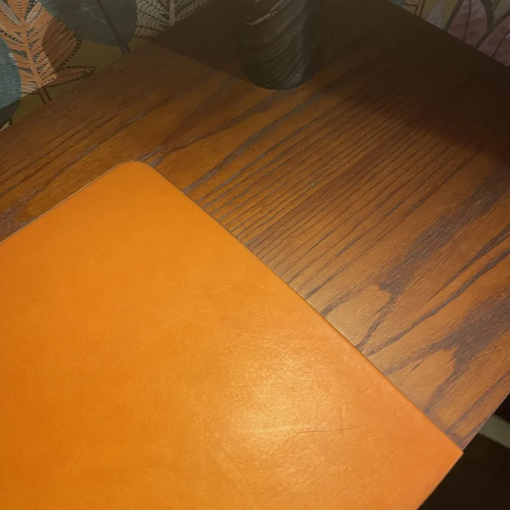 Bureau GOLIA en chêne et cuir