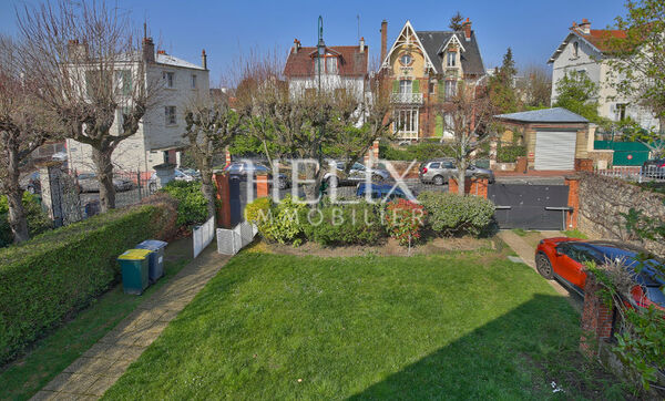 Le Vésinet Centre - Belle maison moderne