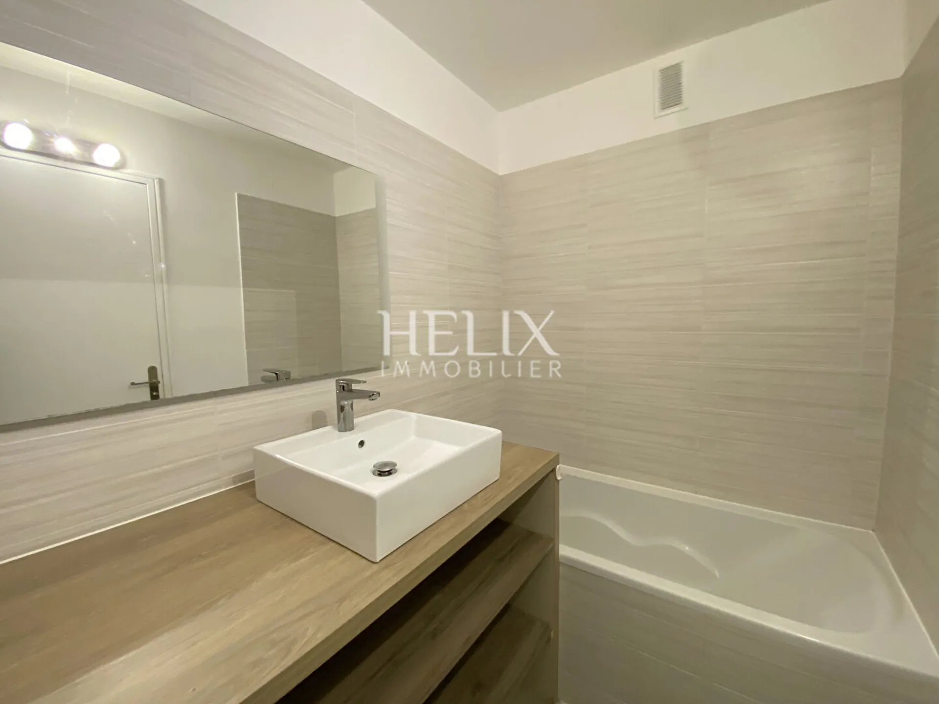 Le Pecq - appartement  lumineux de 3 pièces avec balcon, ascenseur et parking à proximité immédiate du futur coeur de ville 