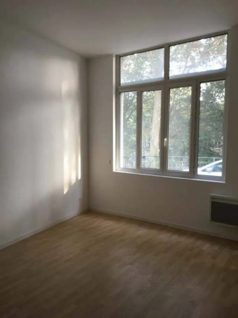 Situé au rez-de-chaussée