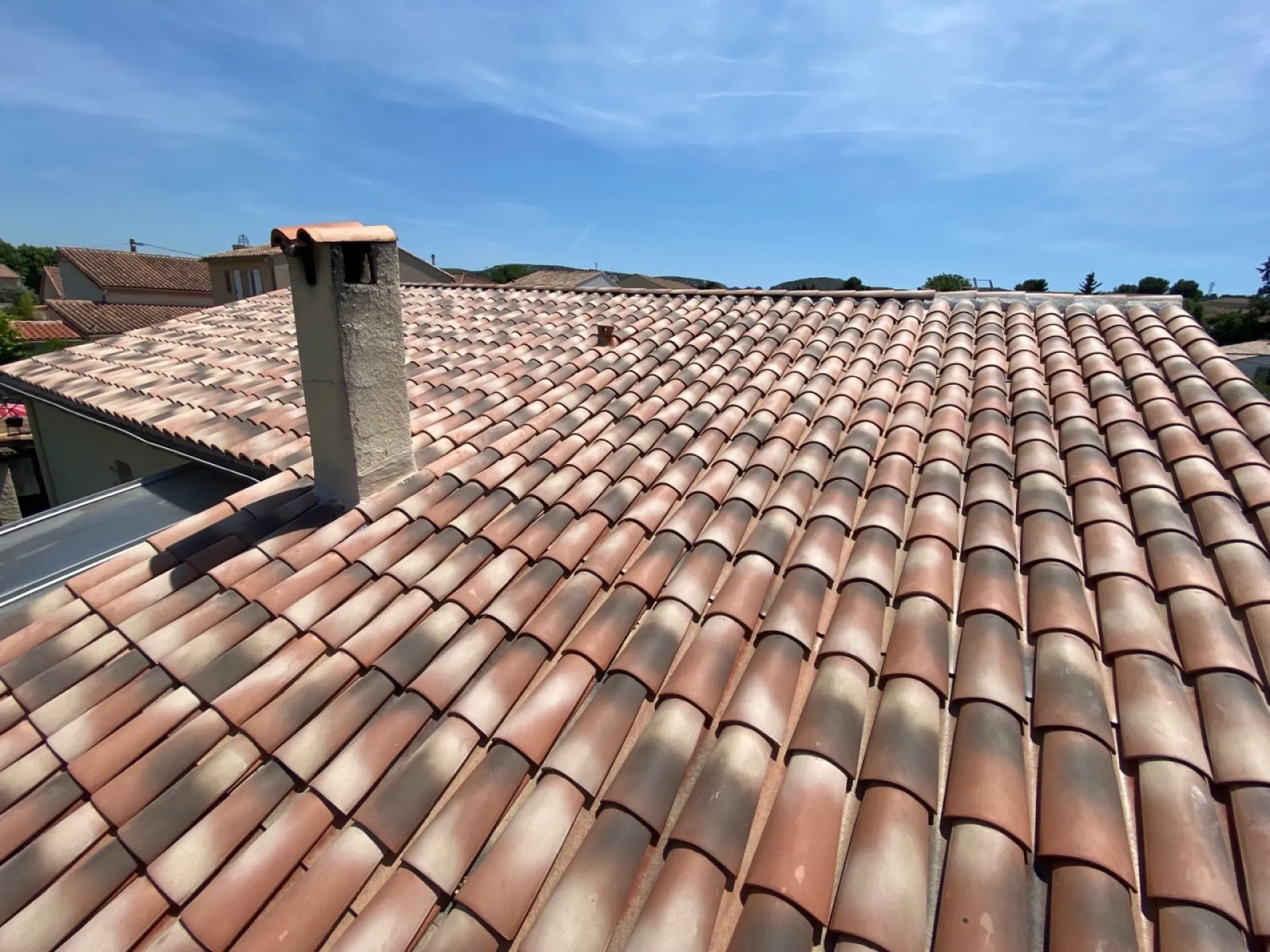 toiture pst canal près de martigues fini