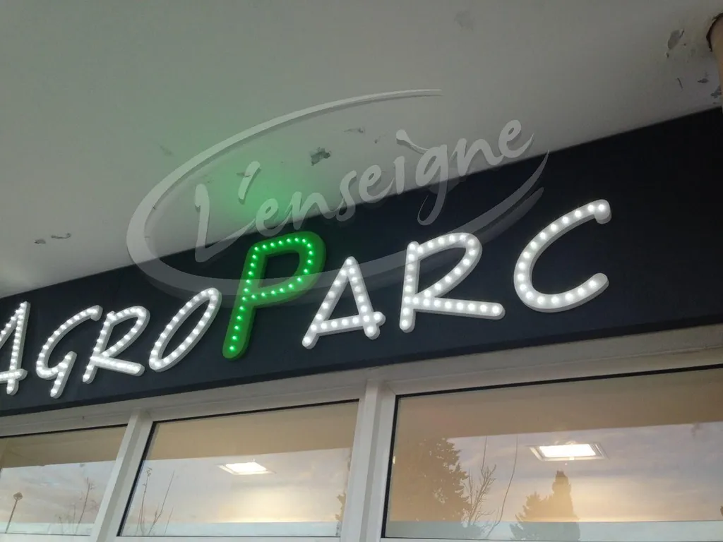 panneau lumineux avignon