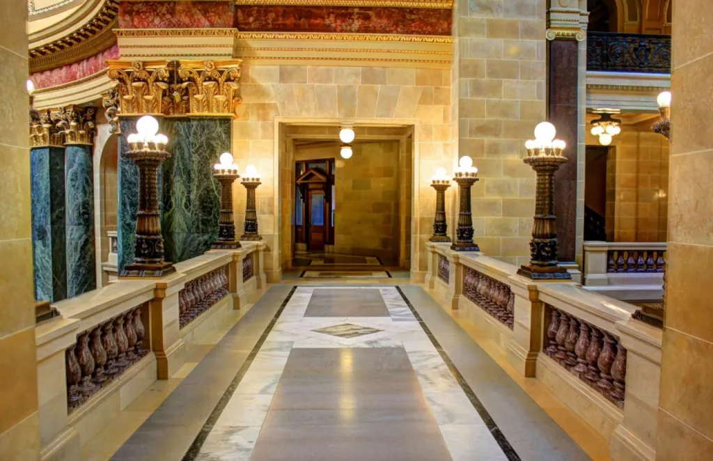 Immobilier prestige Gordes Luberon Rosier