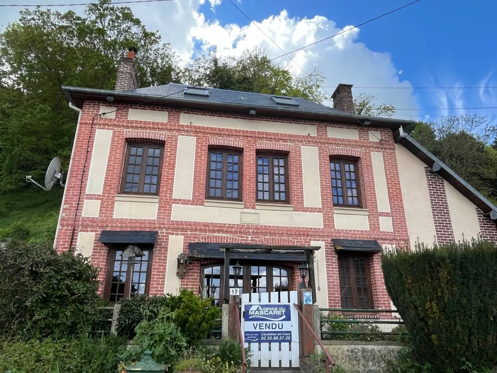 Maison de caractère à vendre à Heurteauville - Proximité Jumièges - 3 chambres poss. + - Vue Seine!