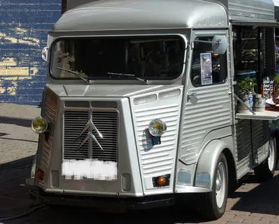 Demander le remorquage rapide d'un véhicule utilitaire dans le 13