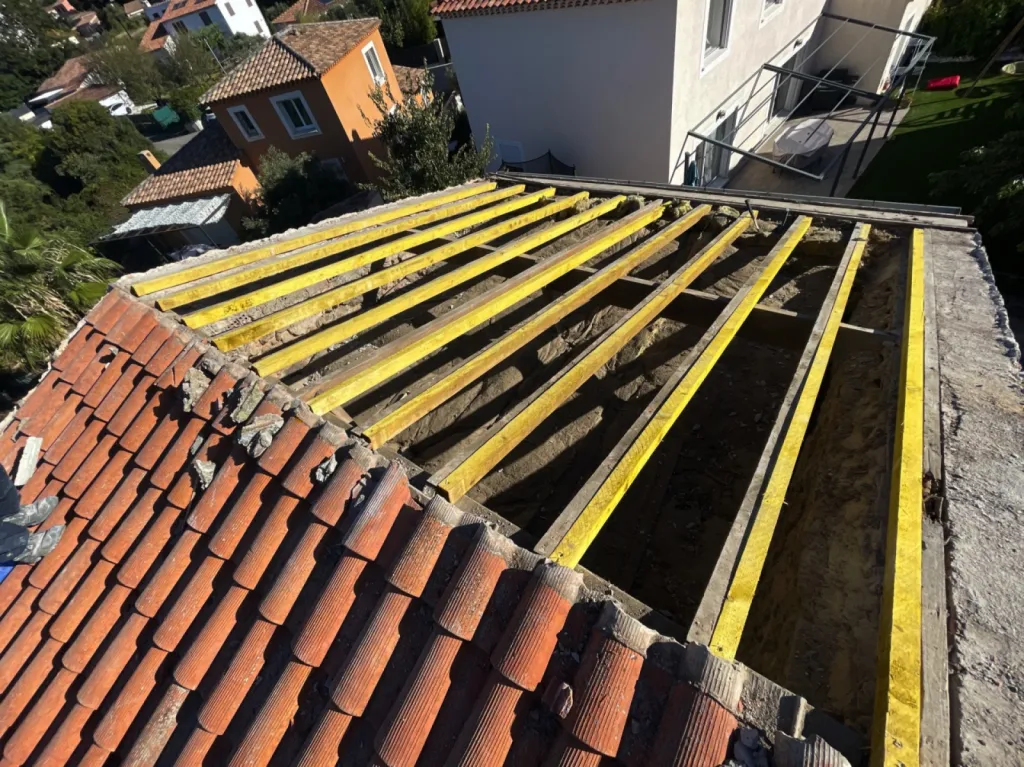 Changement d’une toiture de maison sur Martigues