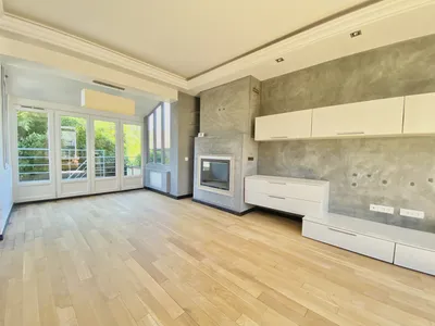 Séjour avec parquet