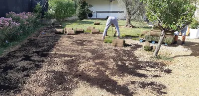 trouver un bon paysagiste sur cassis pour entretien pelouse