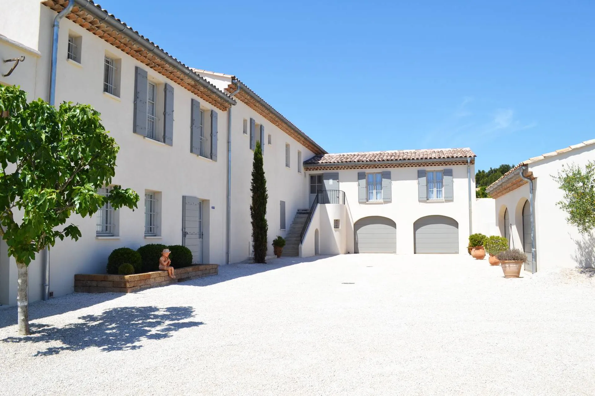 Construction de maison traditionnelle Provençale haut de gamme 