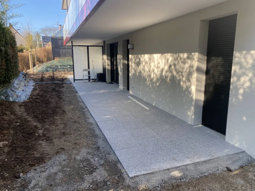 Pose de dalle 20*20 pour terrasse extérieur à Ostwald, près de Strasbourg