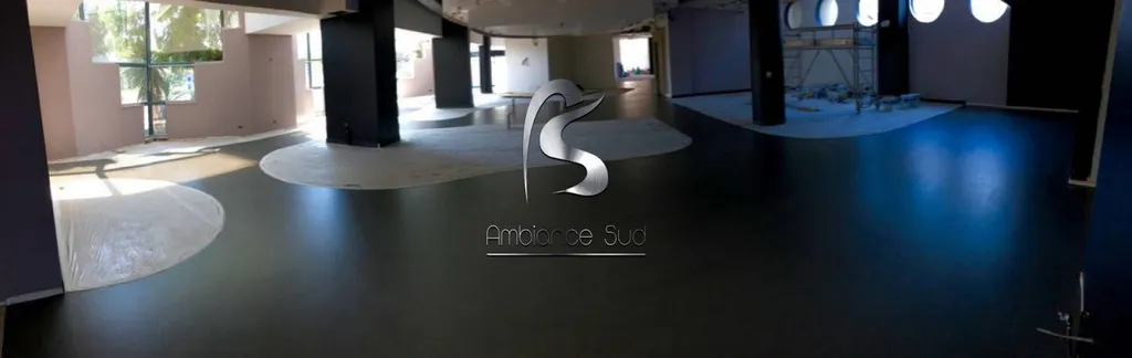 SOL DECORATIF BETON CIRE COULE POUR RESTAURANT A NICE