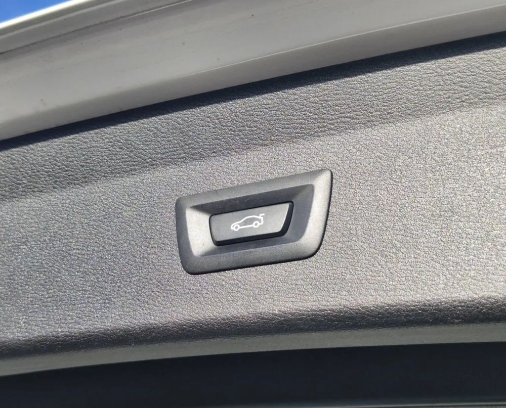 BMW X1 SDRIVE 18I 136 CV BVM LOUNGE OCCASION HARMAN KARDON / HAYON MOTORISE / PRES DE TOULOUSE EN OCCITANIE A PLAISANCE DU TOUCH