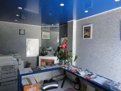 local commercial carnoux