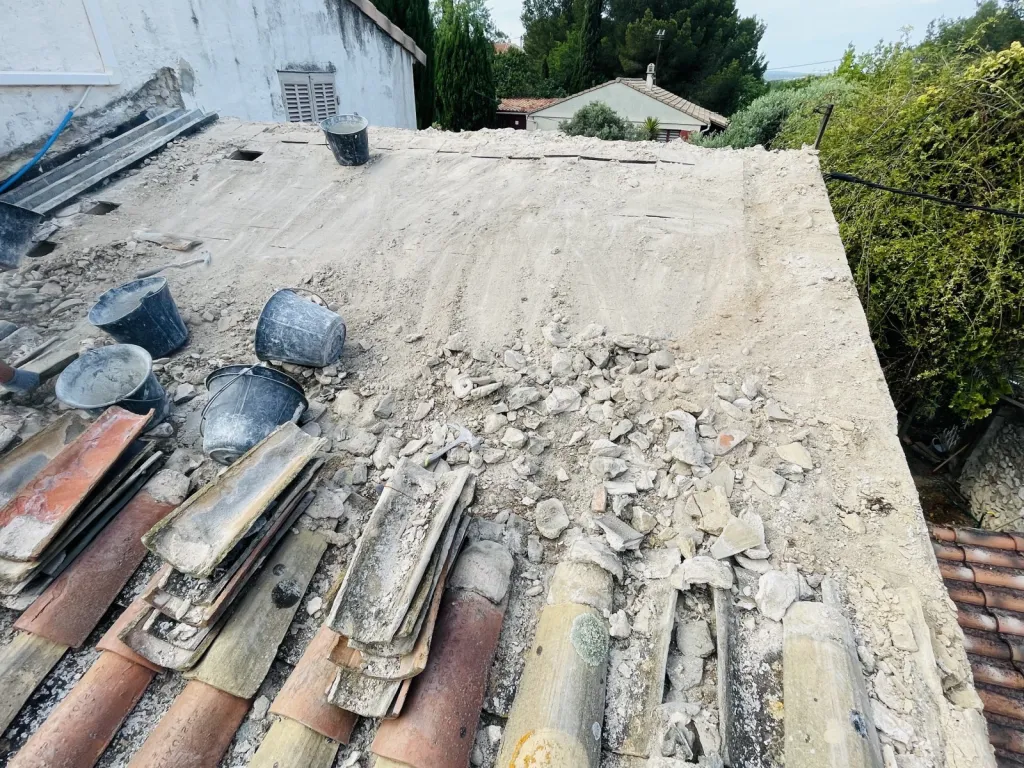 Remplacement d’une toiture de maison sur Aix en Provence