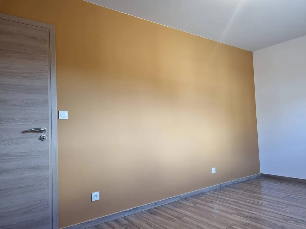 Coût d'une projection Airless en finition mate et peinture ARGILE à Bourgtheroulde près de Pont-Audemer
