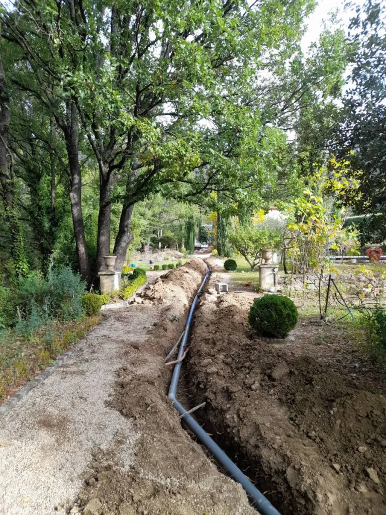 Travaux de raccordement au tout à l'égout pour les particuliers et les professionnels dans les Bouches du Rhône
