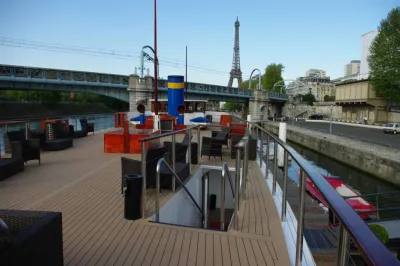 se marier sur une péniche sur la Seine