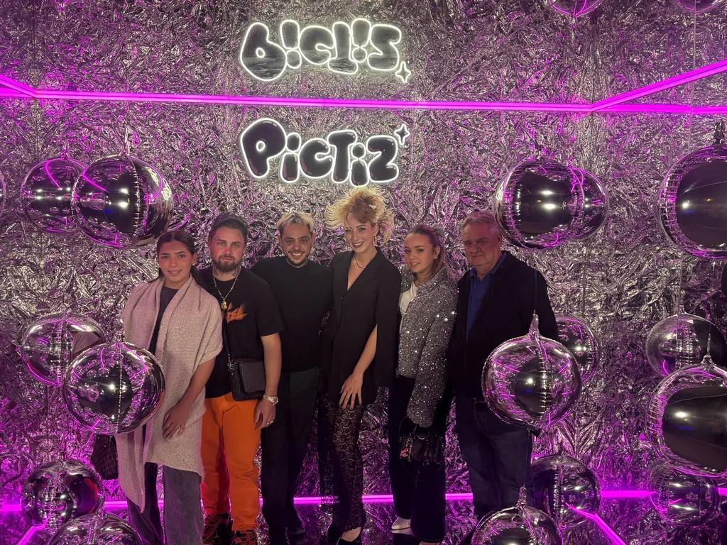 Louer un décor photo immersif pour vos inaugurations à Aix