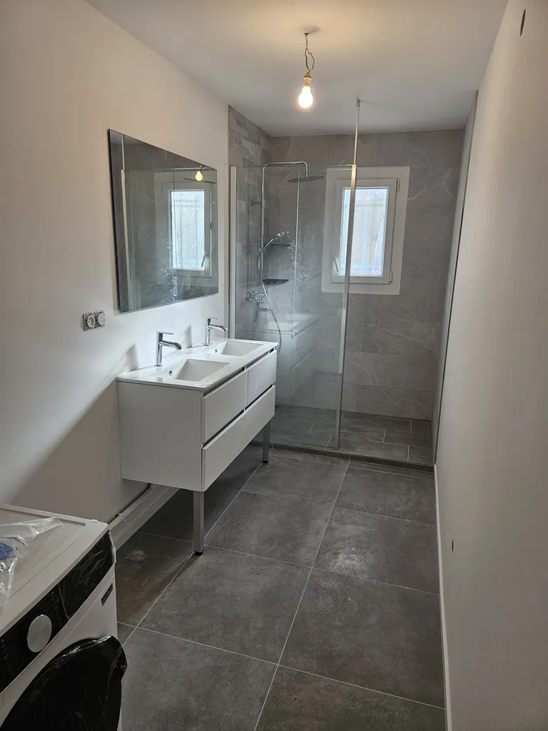 renovation de salle de bain fonctionnelle et esthétique Toulouse centre