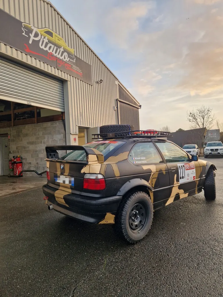 Préparation d'une BMW E36 Rallye Raid Off Road