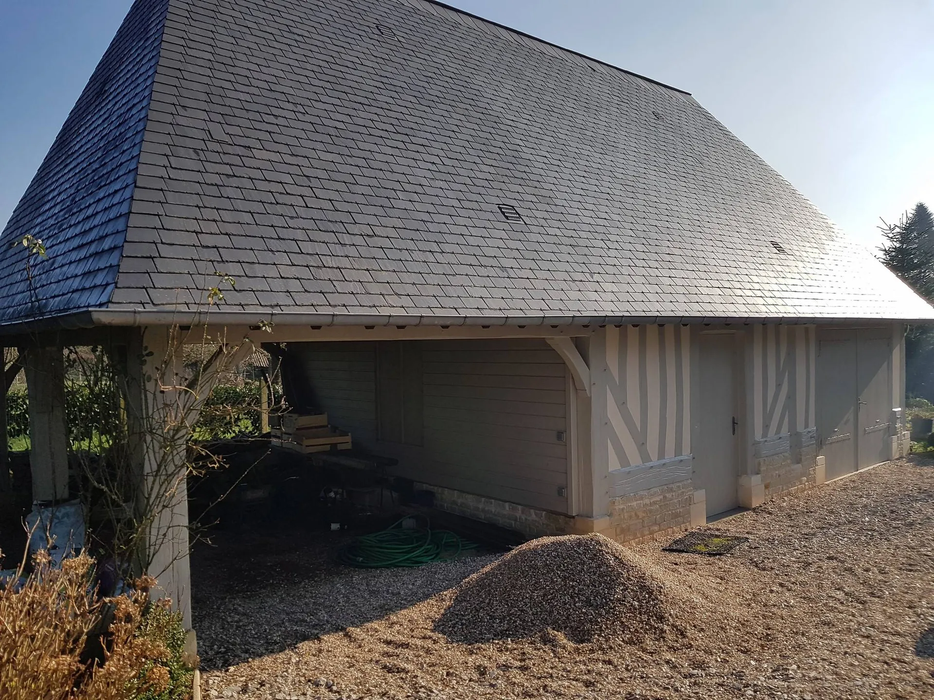 En vente propriété de caractère moderne sur l'axe Lisieux Pont-LEveque 14160 DIVES SUR MER