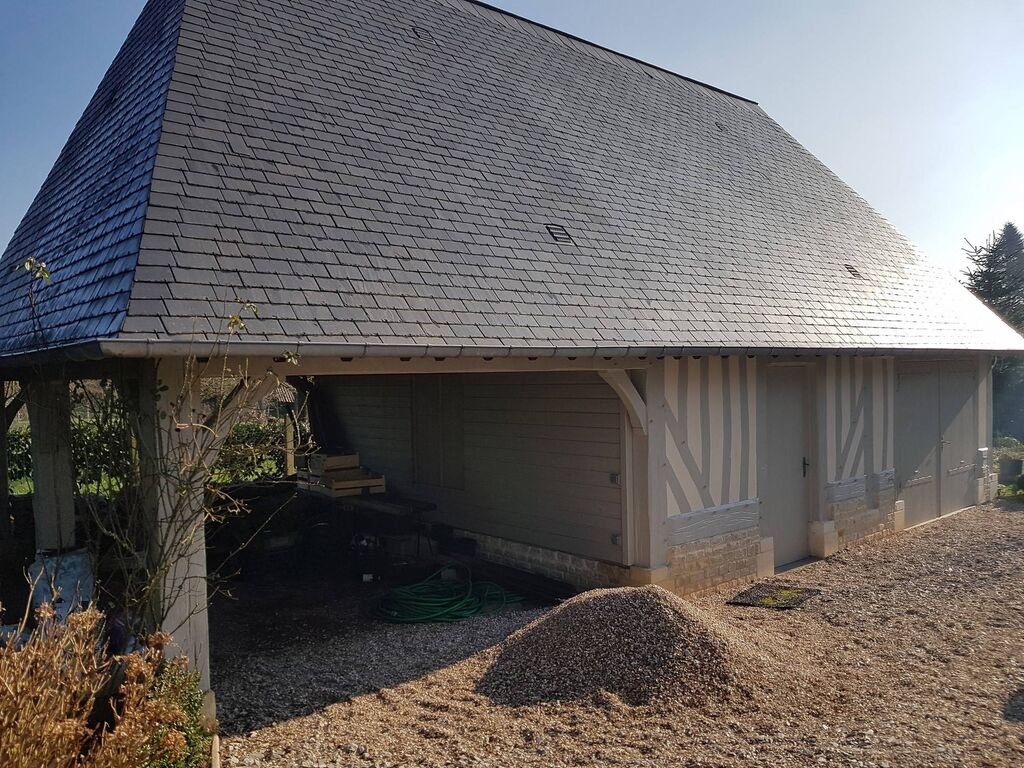 En vente propriété de caractère moderne sur l'axe Lisieux Pont-LEveque 14160 DIVES SUR MER