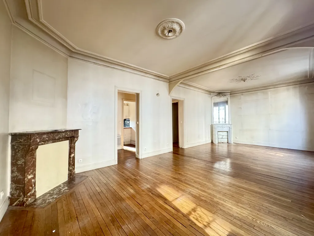 A vendre 3 Pièces 63 m2 avec balcon en plein coeur de Bécon - Courbevoie 92400 Rue Edith Cavell