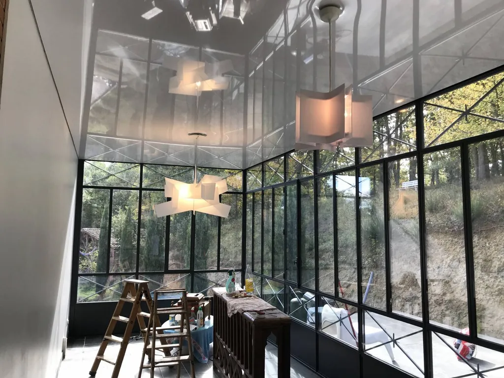Plafond tendu laqué BARRISOL dans véranda - Plafonds Tendus Occitans - St Quirc