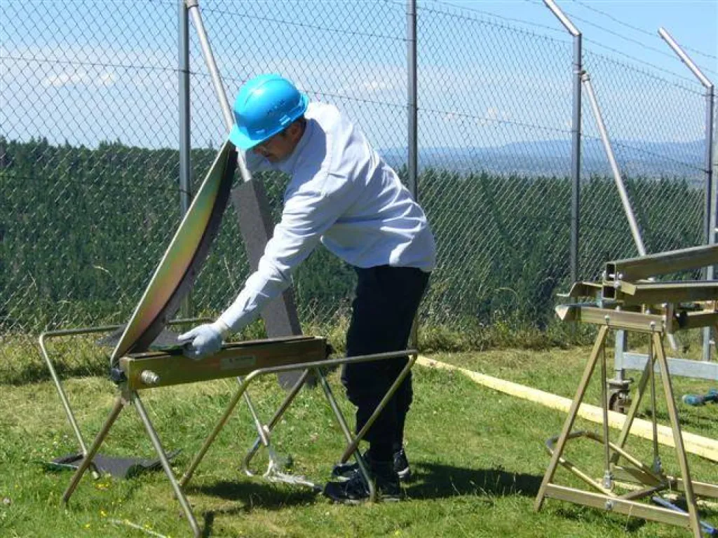 Cisaille guillotine pour tuiles et ardoises métalliques GERARD, METROTILE et DECRA