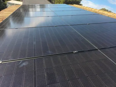 Installation de panneaux solaires photovoltaïques de 3kWc à Carnoux