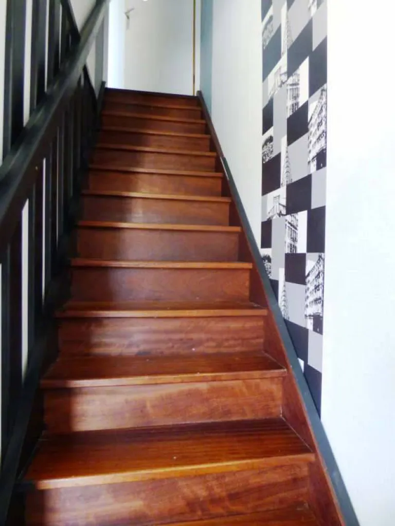 A acheter pavillon de 121 m² édifié sur un terrain de 370 m² sur la commune de CAUDEBEC LES ELBEUF 76320