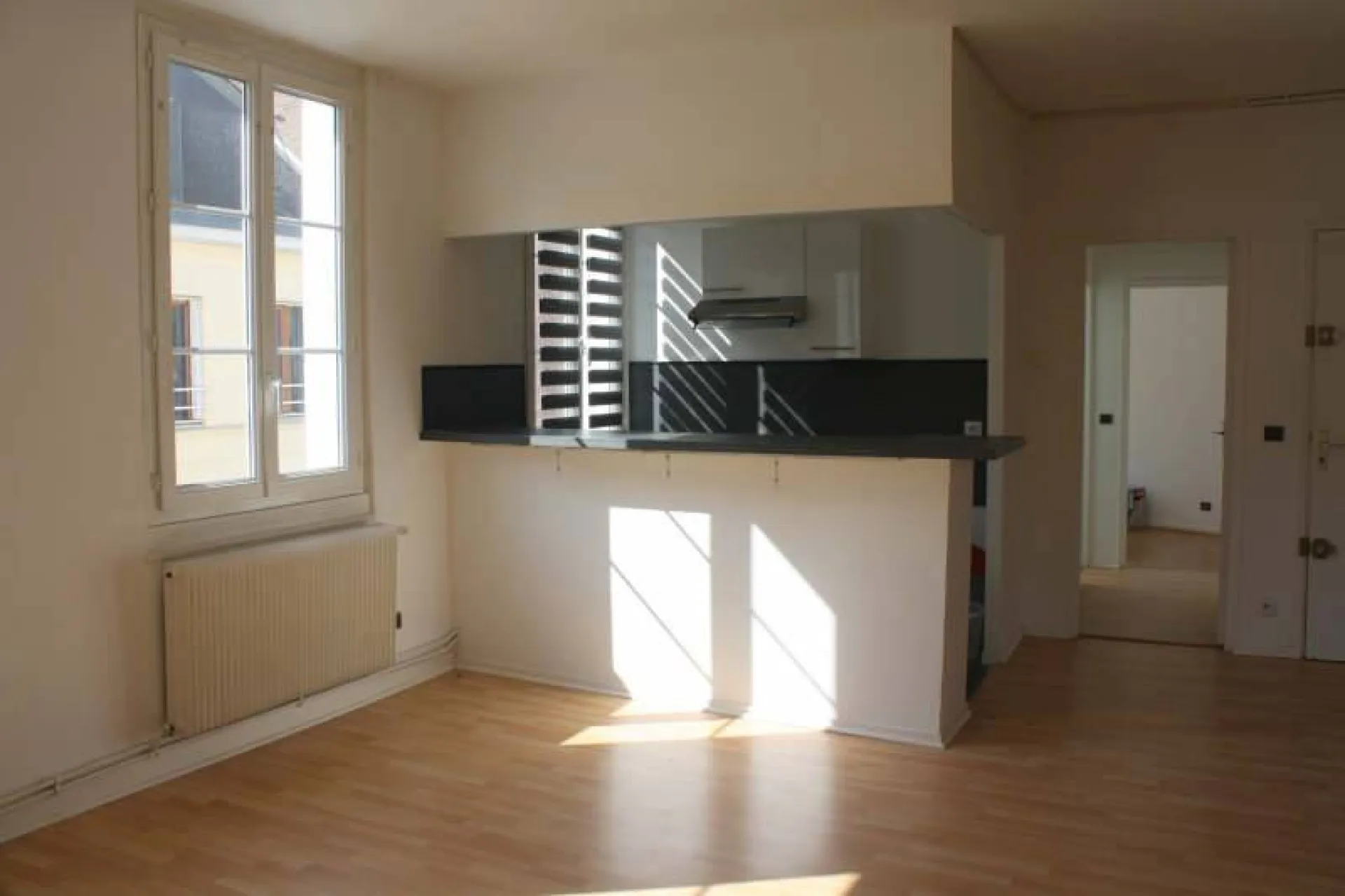 Situé au 2ème étage