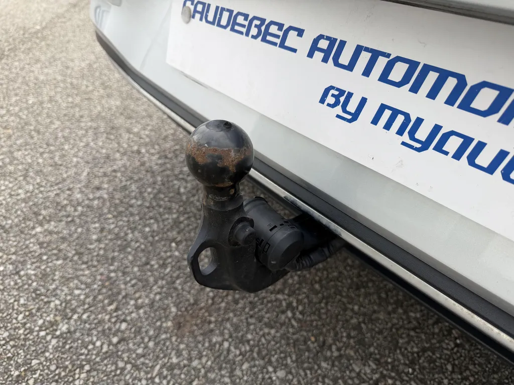 Vente Volkswagen Golf 8 d'occasion diesel à proximité du Havre : découvrez cette berline automatique avec garantie constructeur