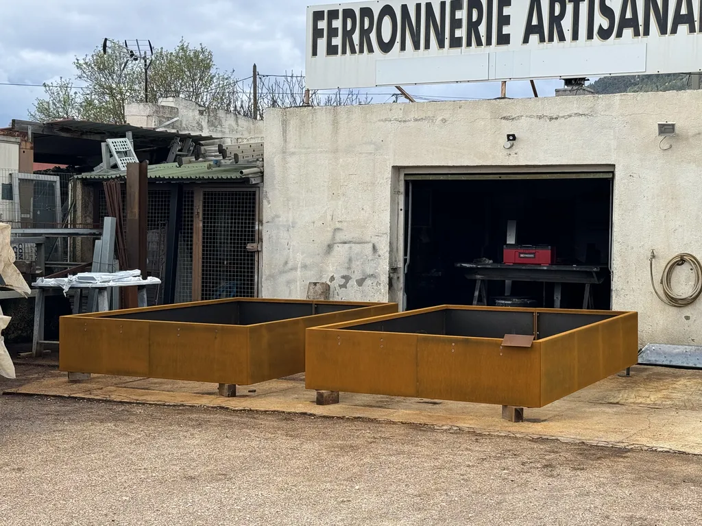 Rognage de souche et reprise d’enrobé à Bandol – Jardivar