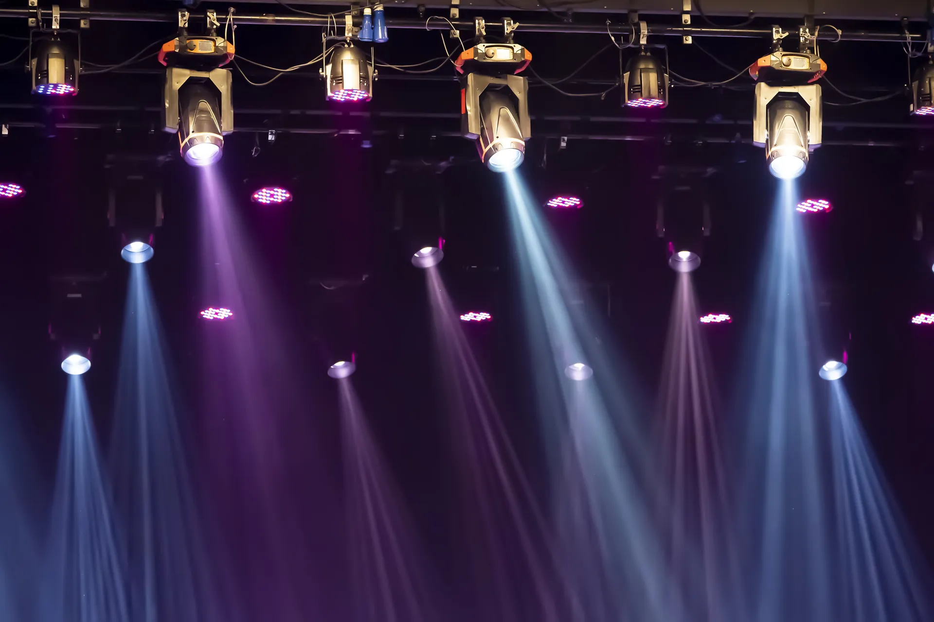 Conception scénographique par GB Luxury's Arts PARIS