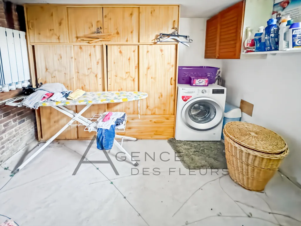 A vendre maison de 145 m² édifiée sur 2400 m² de terrain sur la commune de LE BEC THOMAS 27370