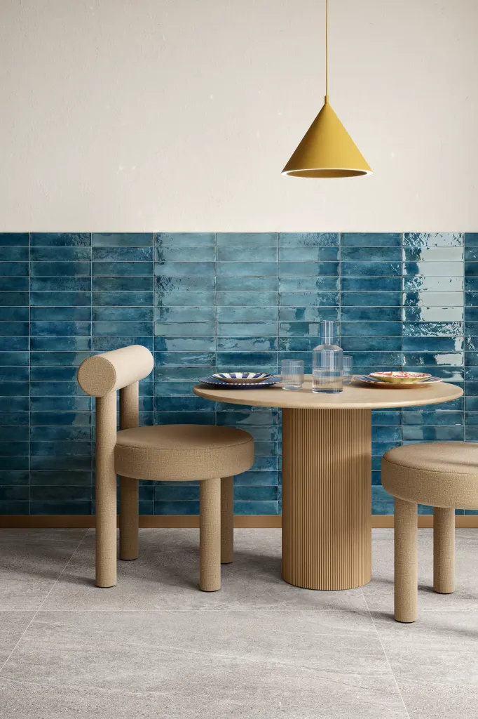 À Petit-Couronne, FUSION en Blue donne du caractère à une cuisine de style méditerranéen.