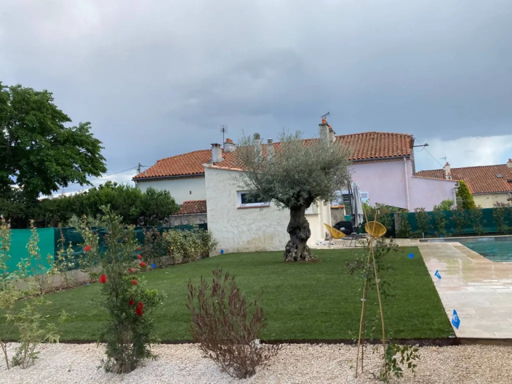 Installation de systeme d arrosage automatique enterre Bouc Bel Air