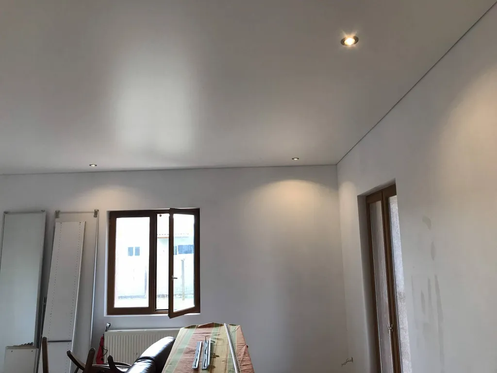 Abaissement plafond par pose plafond tendu blanc mat BARRISOL, Eaunes