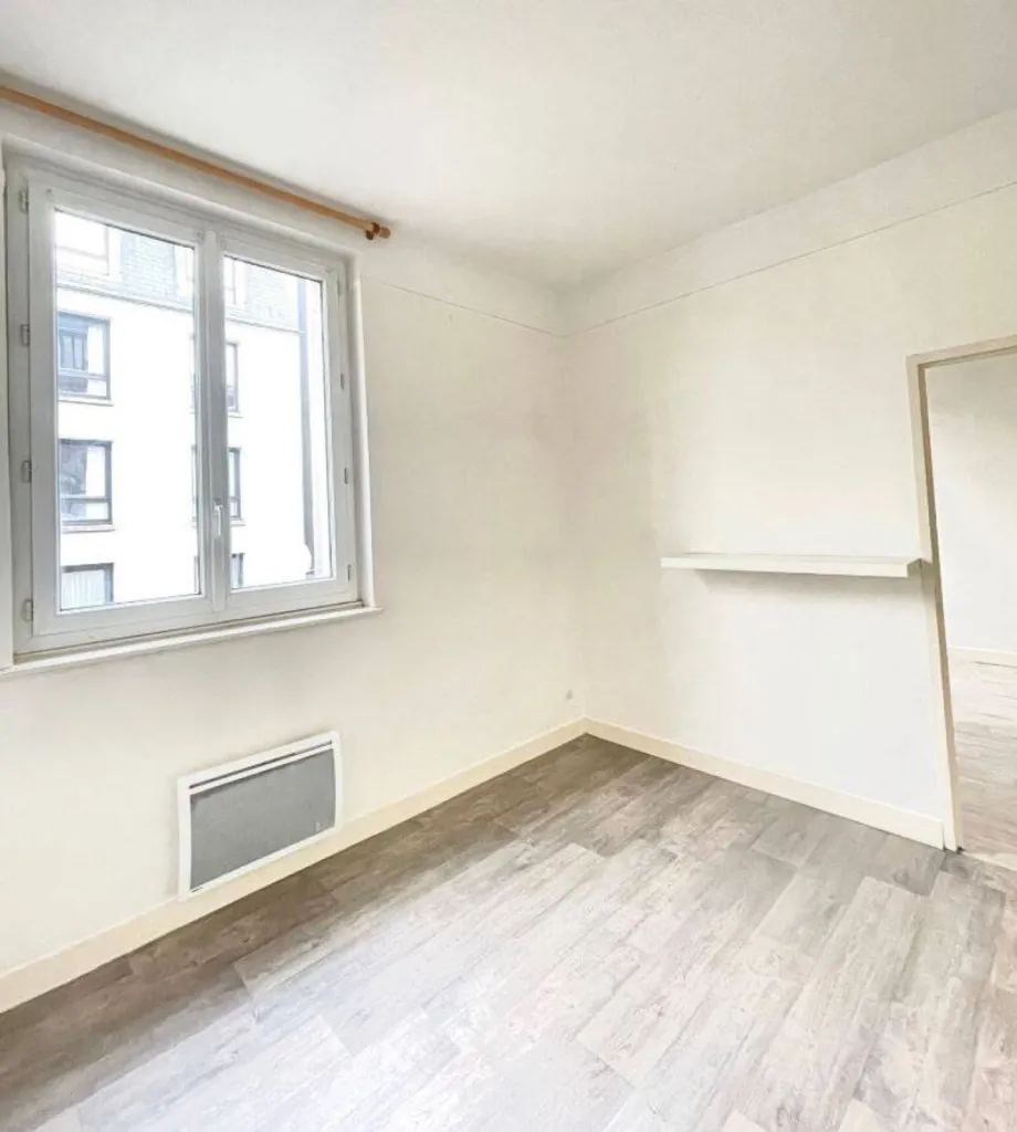 Studio en location de 25.34m², situé rue du vieux palais à Rouen, 473€ charges comprises