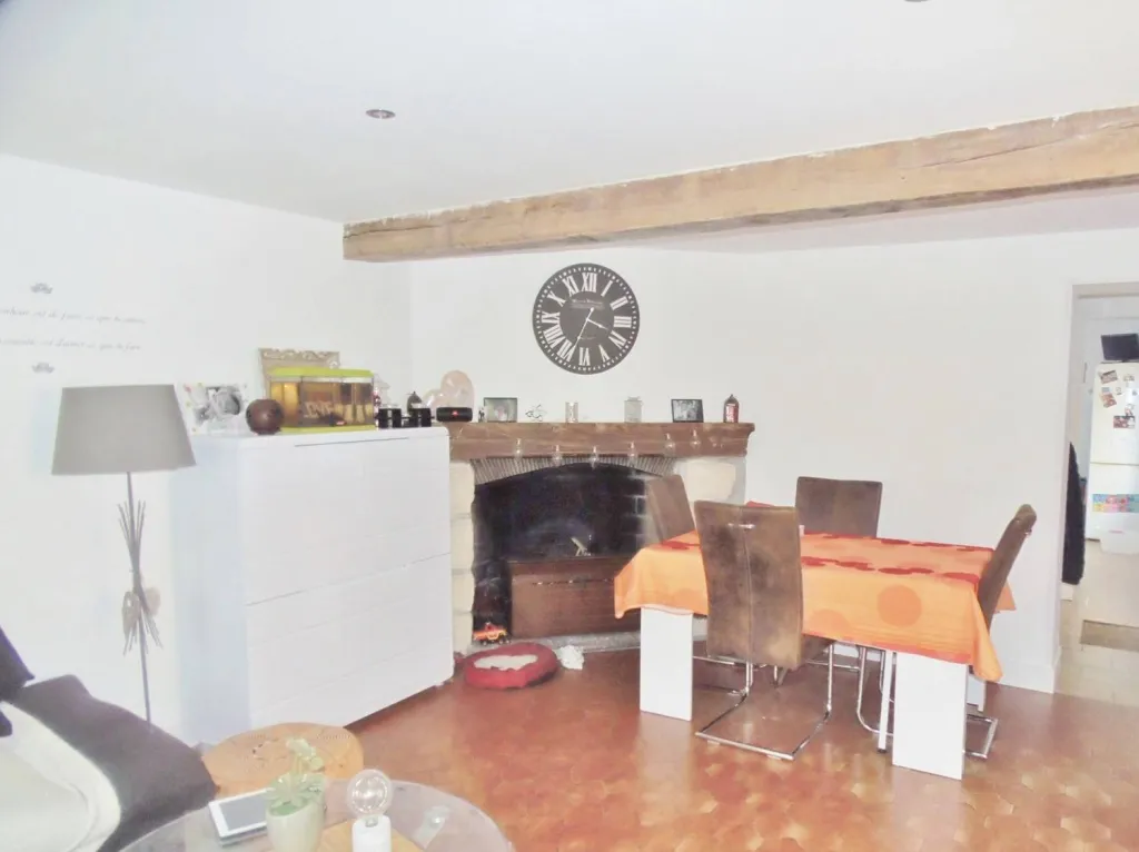 Vends maison avec garage et terrasse proche Saint Pierre lès Elbeuf 76320