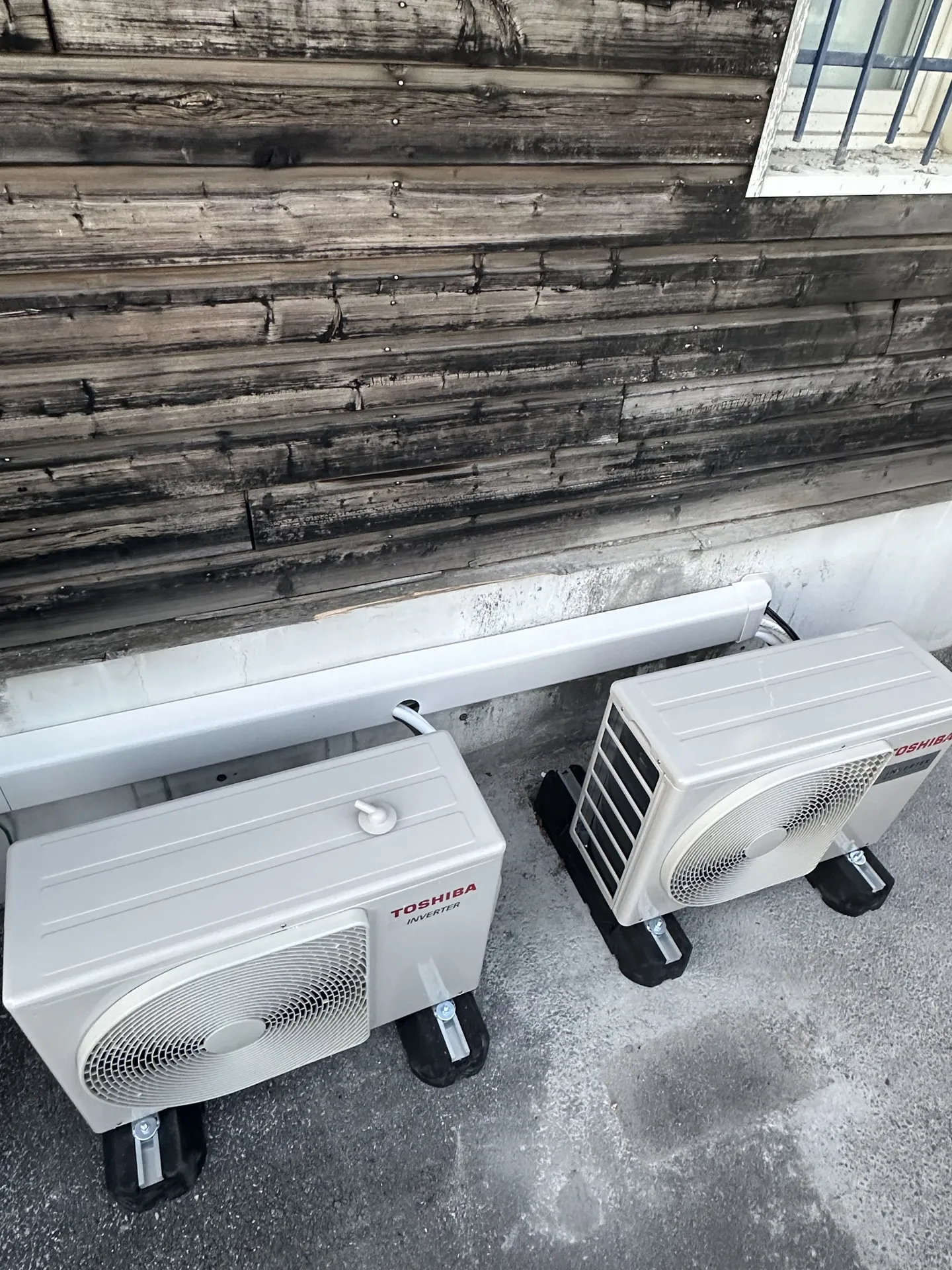 installation de deux mono et un bi-split  Toshiba 