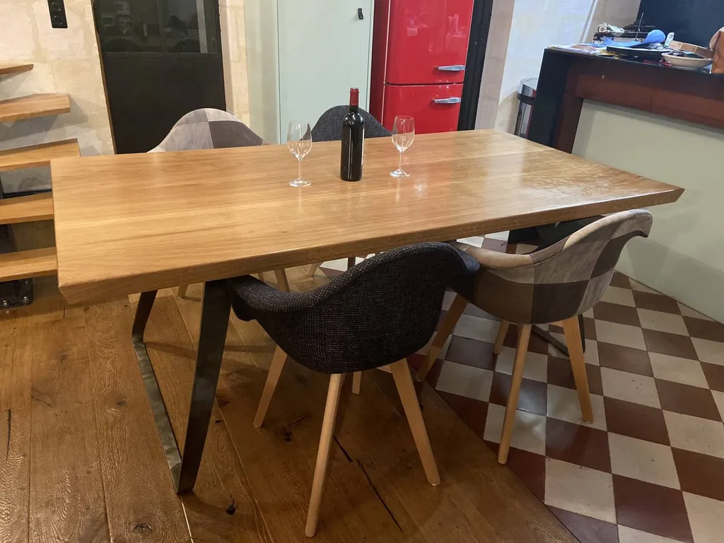 Table Bois Métal proche de Libourne