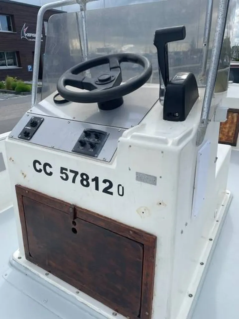 Acheter une coque open chez un concessionnaire bateau dans le Morbihan