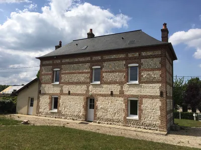 Maison à louer à Saint Nicolas de Bliquetuit 76940 - 2 chambres + bureau - 900m² de jardin - Proximité Pont de Brotonne