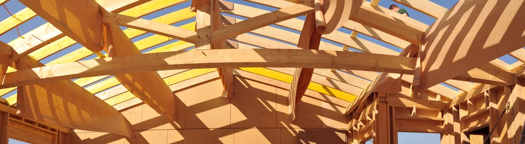 Réaliser la rénovation et le traitement de charpente bois pour sécuriser votre toiture à Brignoles proche de Sainte-Maximin-la-Sainte-Baume