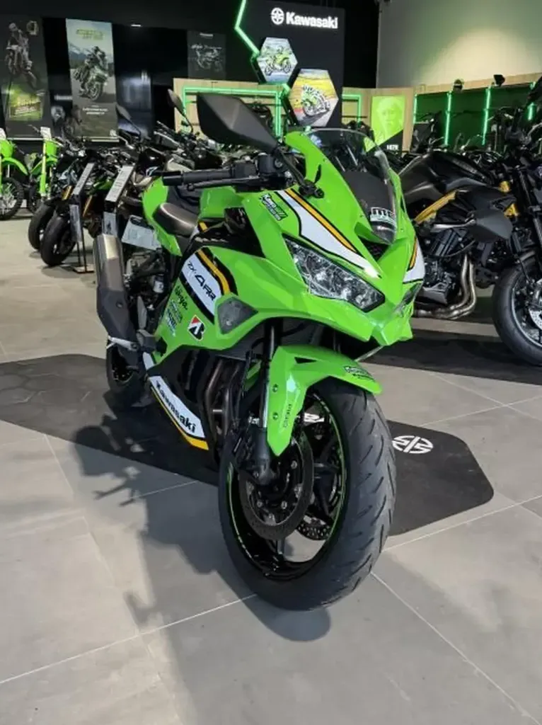 Kawasaki Ninja ZX-4RR - 962 kms - garantie 2029 - Nîmes