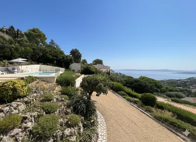 Villa Doris: Piscine, Vue Mer & Animaux Acceptés!