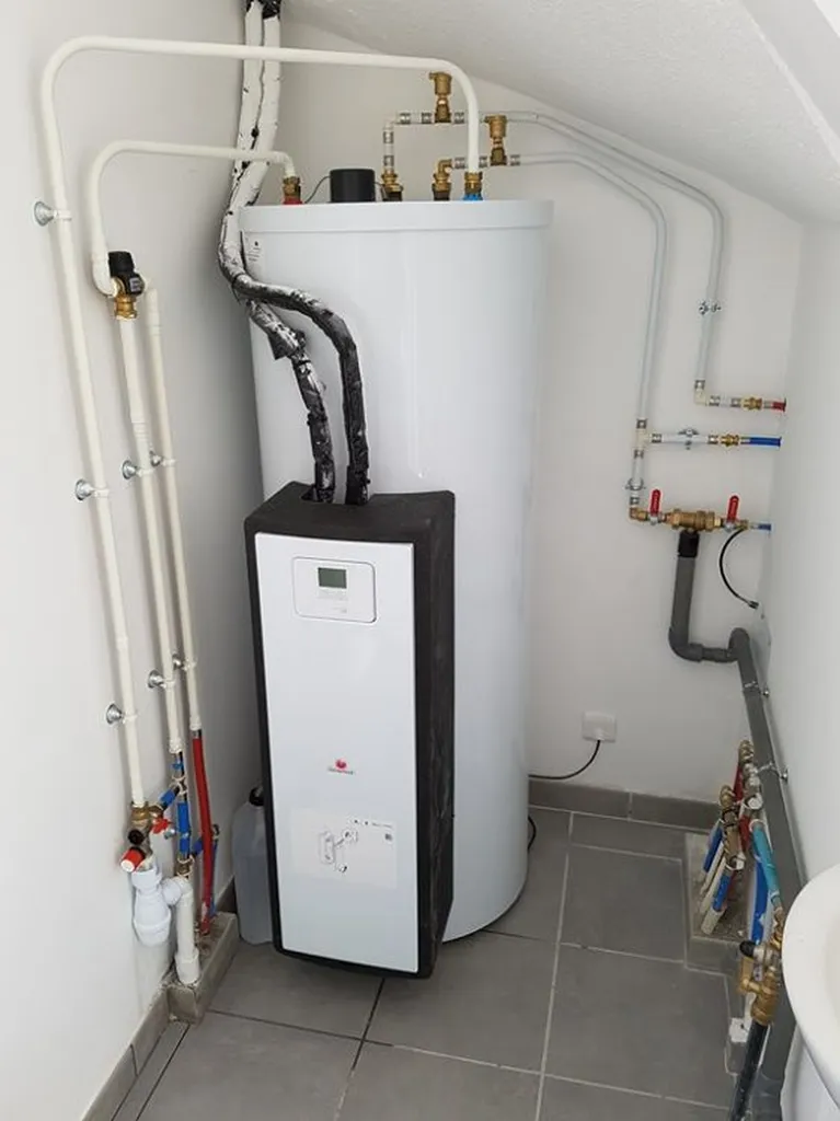Chauffe-eau solaire pour maison dans le 38 proche de Bourgoin