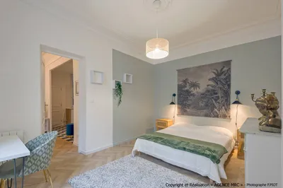 Agence MRC à Marseille : Architecte d'Intérieur de pour rénover, aménager et décorer 13002 appartement ancien peinture tapisserie haussmannienne